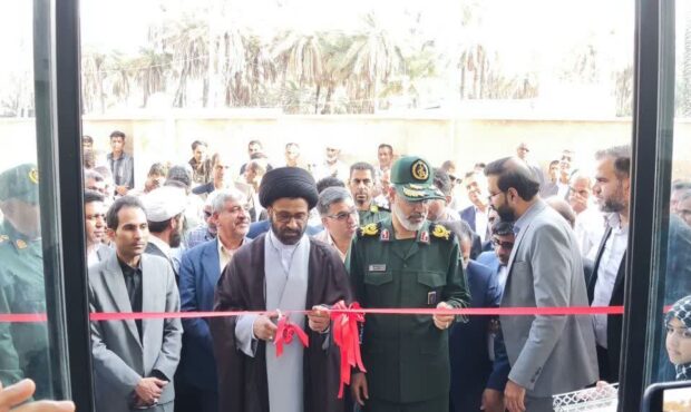 بهره برداری از درمانگاه عمومی مدافع سلامت در فین بهره برداری از درمانگاه عمومی مدافع سلامت در فین