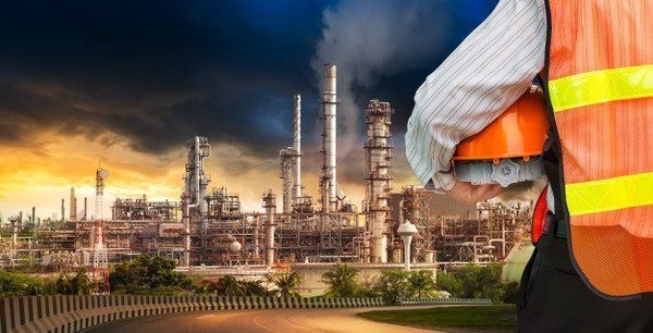 بیش از ۱۱ میلیون نفر ساعت کار بدون حادثه در پالایشگاه نفت بندرعباس بیش از ۱۱ میلیون نفر ساعت کار بدون حادثه در پالایشگاه نفت بندرعباس