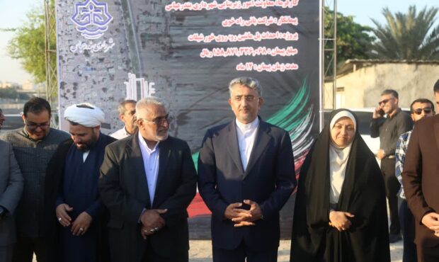 کلنگزنی پل خور شیلات؛ تحولی در ترافیک بندرعباس کلنگزنی پل خور شیلات؛ تحولی در ترافیک بندرعباس