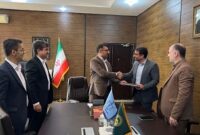 امضای قرارداد احداث کارخانه بزرگ تولید لباس در زندان بندرعباس امضای قرارداد احداث کارخانه بزرگ تولید لباس در زندان بندرعباس