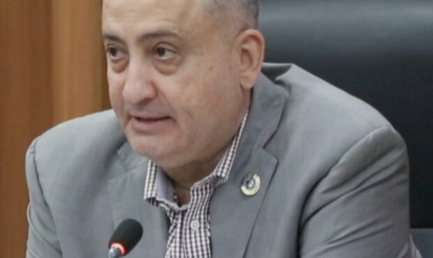 با تمام توان مشکلات فعالان اقتصادی را بررسی و رصد می کنیم