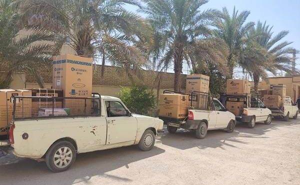 توزیع لوازم گرمایشی بین خانواده ایتام در سردشت بشاگرد توزیع لوازم گرمایشی بین خانواده ایتام در سردشت بشاگرد