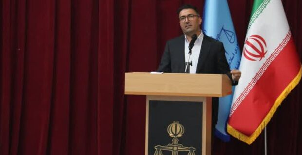 تأکید رئیس کل دادگستری هرمزگان بر لزوم استفاده از فناوریهای نوین و هوش مصنوعی تأکید رئیس کل دادگستری هرمزگان بر لزوم استفاده از فناوریهای نوین و هوش مصنوعی