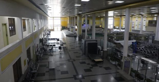 آغاز تعمیرات اساسی پایانه مسافری بین‌المللی بندر شهید باهنر