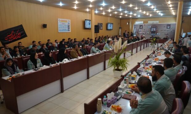 برگزاری همایش مکتب مقاومت در شرکت فولاد سفیددشت برگزاری همایش مکتب مقاومت در شرکت فولاد سفیددشت