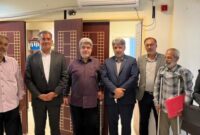 افتتاح میز خدمت بیمه دی در بنیاد شهید و امور ایثارگران شهرستان بندرعباس