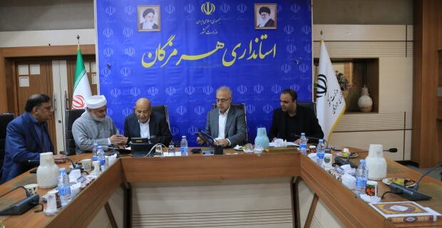 با حمایت استاندار هرمزگان نهضت مدرسازی شتاب می گیرد با حمایت استاندار هرمزگان نهضت مدرسازی شتاب می گیرد