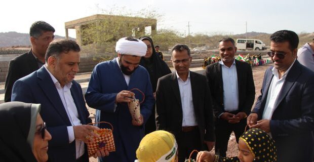 اردوگاه هرمز میتواند به یکی از قطبهای اردویی کشور تبدیل شود اردوگاه هرمز میتواند به یکی از قطبهای اردویی کشور تبدیل شود