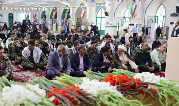 آیین ملی و سراسری مهمانی لاله ها در استان هرمزگان برگزار شد آیین ملی و سراسری مهمانی لاله ها در استان هرمزگان برگزار شد