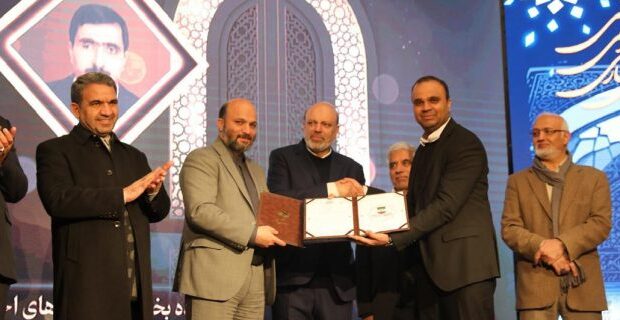 هرمزگان، طلایهدار معماری مدارس ایران؛ نقش کلیدی مهدی باوقار زعیمی در این موفقیت هرمزگان، طلایهدار معماری مدارس ایران؛ نقش کلیدی مهدی باوقار زعیمی در این موفقیت