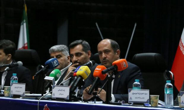 هیچ صنعت هرمزگان به دلیل کمبود گاز تعطیل نشده است هیچ صنعت هرمزگان به دلیل کمبود گاز تعطیل نشده است