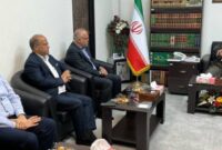 نشست نوروزی مدیرکل راهداری و حمل و نقل جاده ای هرمزگان با نماینده ولی فقیه استان