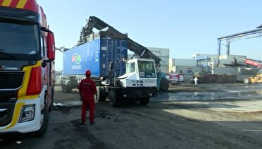 پایان آتش در بندر شهید رجایی، ادامه بررسی حادثه انفجار پایان آتش در بندر شهید رجایی، ادامه بررسی حادثه انفجار
