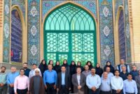 غبارروبی گلزار شهدای بندرعباس توسط کارکنان نیروگاه در آستانه سوم خرداد