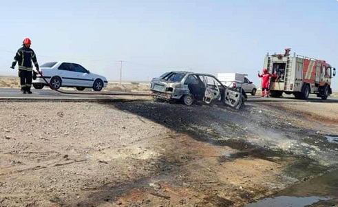 حریق خودرو حامل سوخت در جاده بندرعباس- میناب حریق خودرو حامل سوخت در جاده بندرعباس- میناب