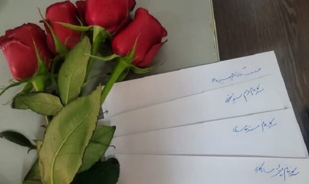 تقدیر مدیرکل کانون پرورش فکری هرمزگان از نویسندگان کودک و نوجوان تقدیر مدیرکل کانون پرورش فکری هرمزگان از نویسندگان کودک و نوجوان