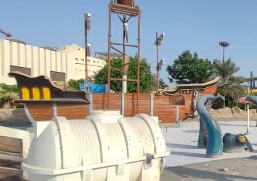 بازدید شهردار و مسئولان از پارک آبی بندرعباس با هدف توسعه زیرساختهای گردشگری شهری بازدید شهردار و مسئولان از پارک آبی بندرعباس با هدف توسعه زیرساختهای گردشگری شهری
