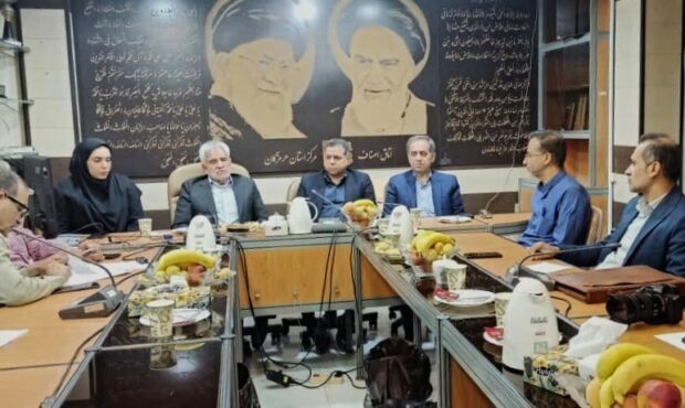 همافزایی اتاق اصناف بندرعباس و کمیته امداد امام خمینی(ره) همافزایی اتاق اصناف بندرعباس و کمیته امداد امام خمینی(ره)