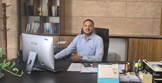 انتصاب رئیس گروه برنامه ریزی و بودجه شیلات هرمزگان انتصاب رئیس گروه برنامه ریزی و بودجه شیلات هرمزگان