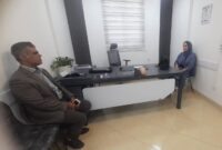 بازدید معاون تعاون بنیاد شهید هرمزگان از طرح خوداشتغالی مطب پزشک ایثارگر