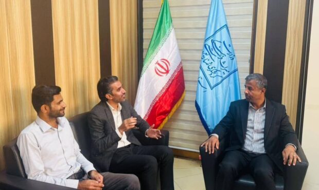 نشست بررسی مرمت آثار تاریخی و توسعه گردشگری در بندر کوهستک برگزار شد