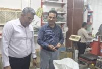 بازدید مشترک از واحدهای صنفی بندر خمیر با هدف نظارت بر توزیع کالاهای اساسی